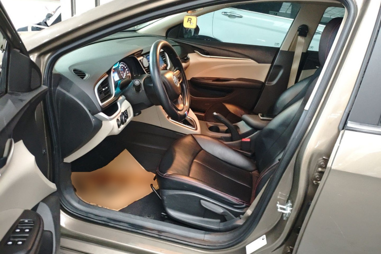 别克 英朗 2017款 15N 自动进取型中控内饰7002