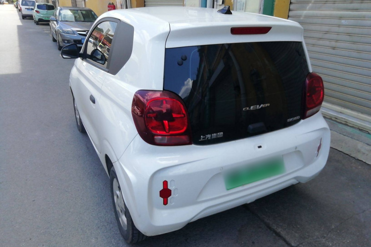 荣威 科莱威CLEVER 2021款 302km新四座超能版车身外观4