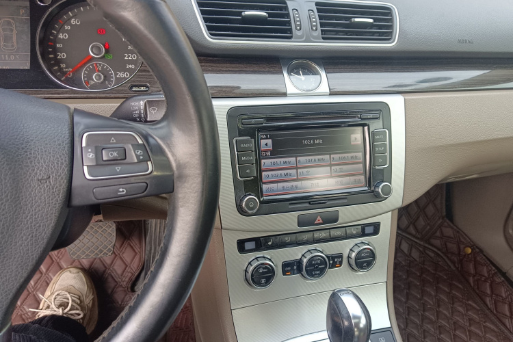 大众 迈腾 2012款 1.8TSI 豪华型局部细节16