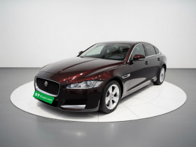 捷豹XFL 2020款 XFL 2.0T P200 两驱精英版