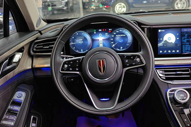 红旗H9 2020款 3.0T 智联旗畅版中控内饰13