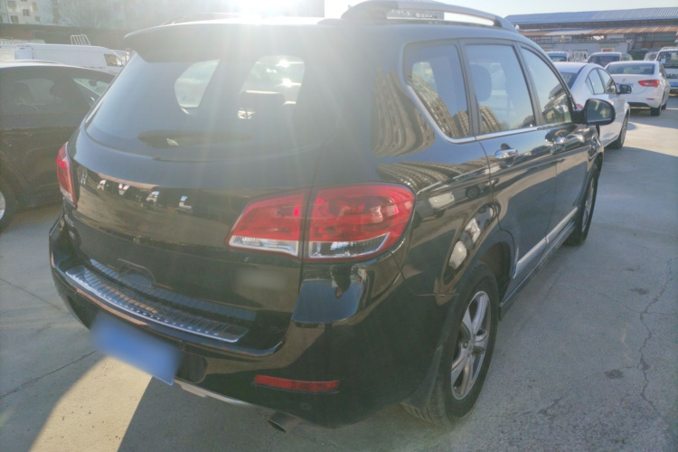 哈弗H6 2014款 升级版 1.5T 手动两驱精英型车身外观7