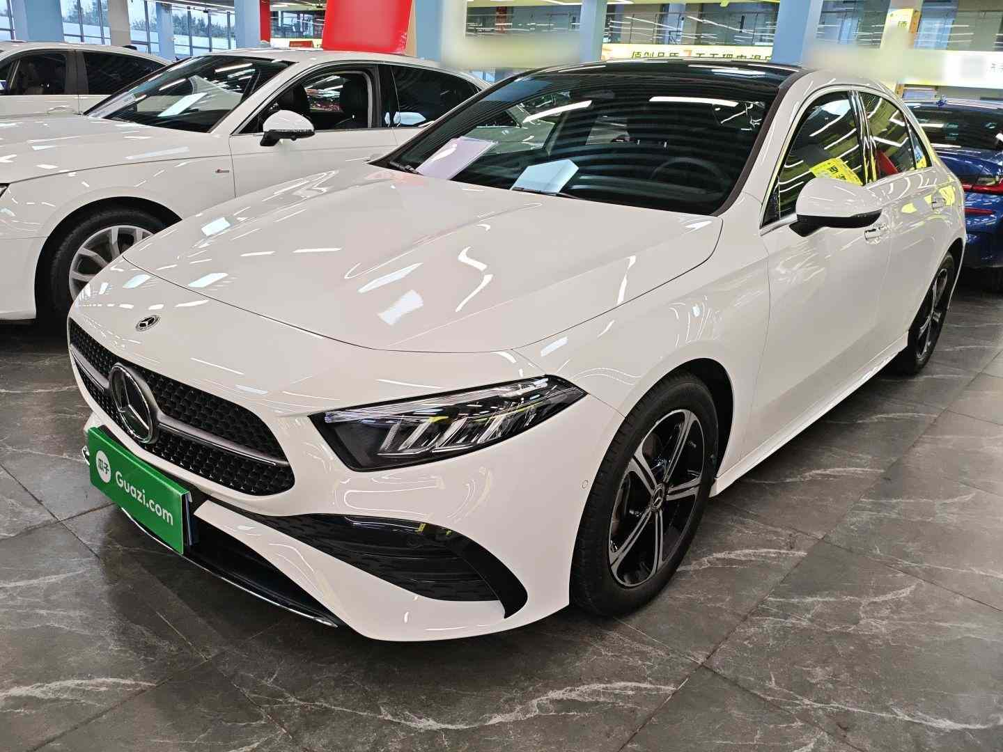 奔驰A级 2023款 A 200 L 时尚型(2)