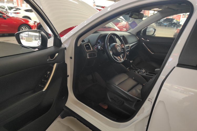 马自达CX-5 2015款 2.5L 自动四驱旗舰型中控内饰7003