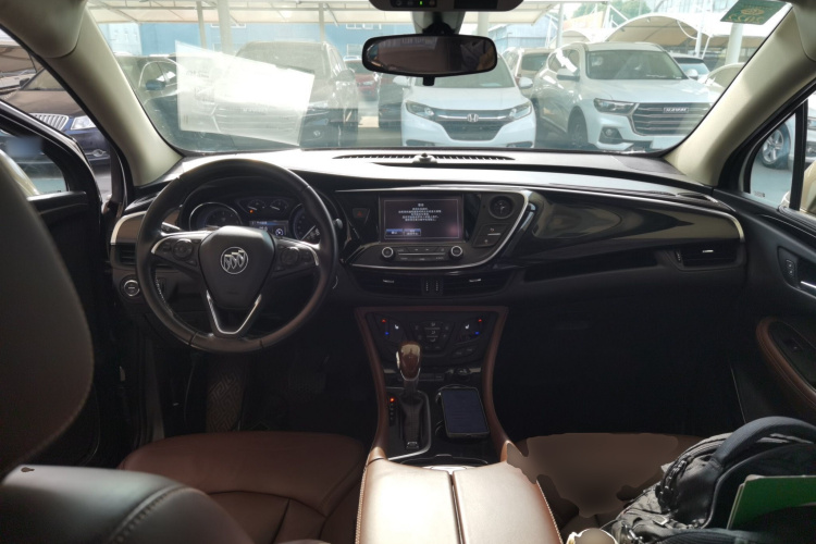 别克 昂科威 2018款 28T 四驱精英型中控内饰12