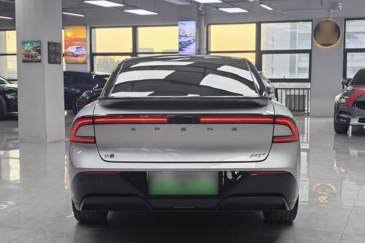 小鹏P7+ 2024款 超长续航 Max车身外观6008
