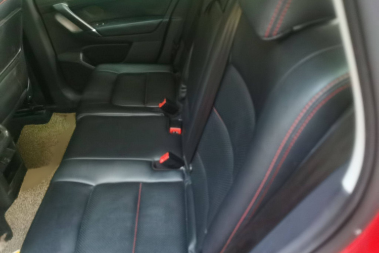 大众 高尔夫·嘉旅 2016款 230TSI 自动进取型中控内饰7004