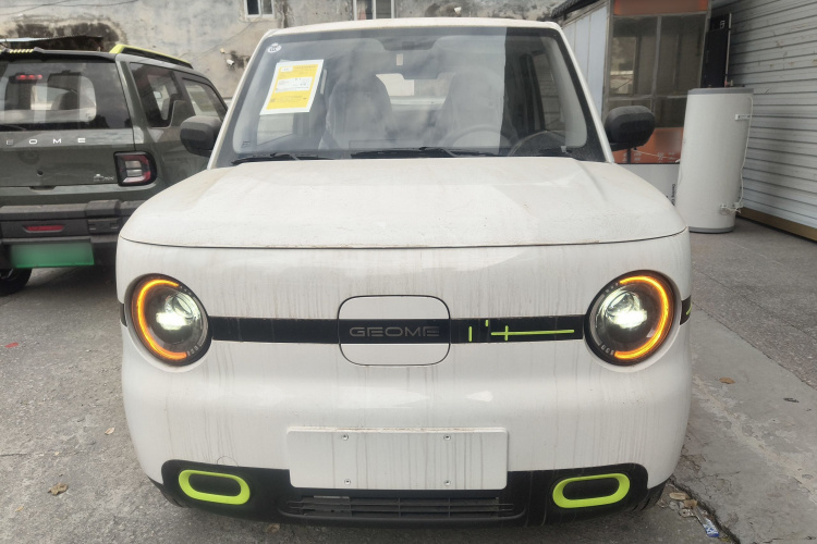 吉利银河 熊猫 2025款 210km 元气熊车身外观6001