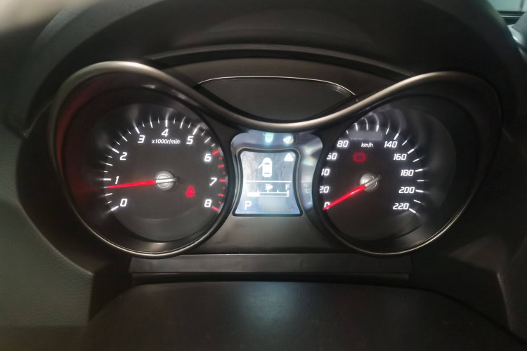 海马S5 2015款 1.5T CVT旗舰型局部细节14