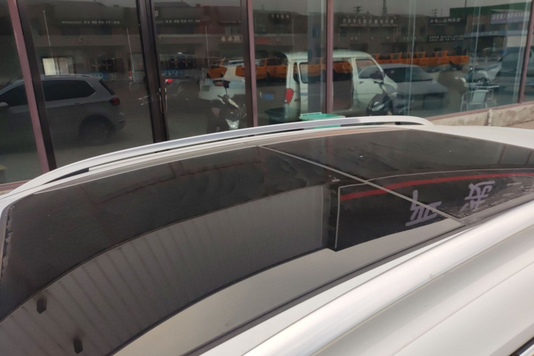 大众 高尔夫·嘉旅 2016款 280TSI 自动豪华型局部细节57