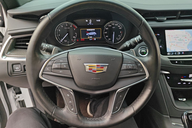 凯迪拉克XT5 2022款 2.0T 四驱豪华型（蜂鸟版）中控内饰13