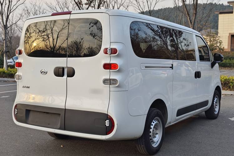上汽大通MAXUS 大拿V1 2024款 V1 短轴低顶 多功能版（51kWh）车身外观6006