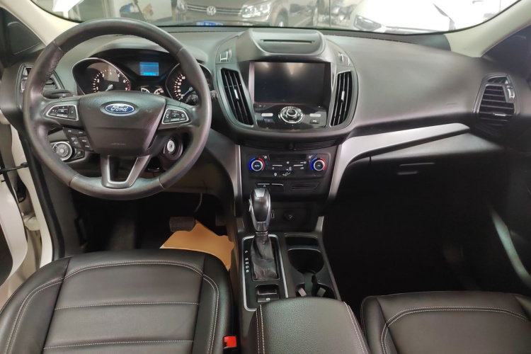 福特 翼虎 2018款 EcoBoost 180 两驱铂翼型中控内饰12