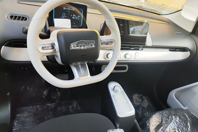 长安启源 长安Lumin 2026款 宝藏版 205km 心爱米 国轩中控内饰12