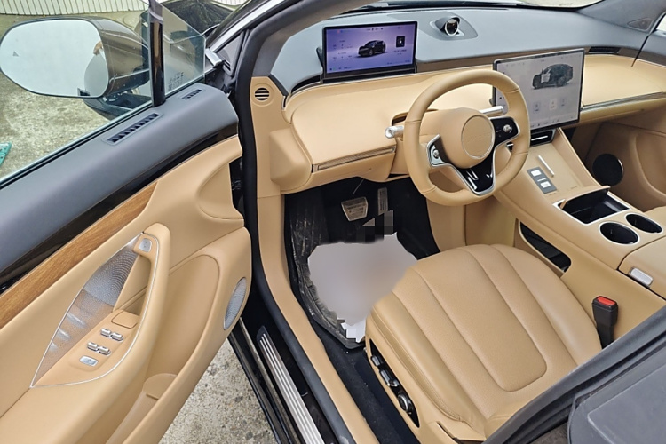 鸿蒙智行 智界R7 2024款 纯电 736km UItra中控内饰7003