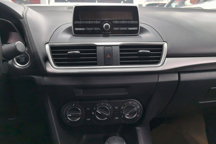 马自达3 昂克赛拉 2017款 三厢 1.5L 自动舒适型 国V局部细节16