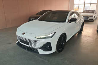 长安UNI-V 2023款 1.5T 尊贵型