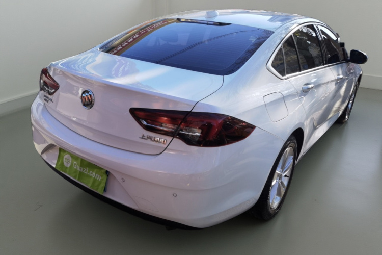 别克 君威 2019款 20T 精英型 国V车身外观7