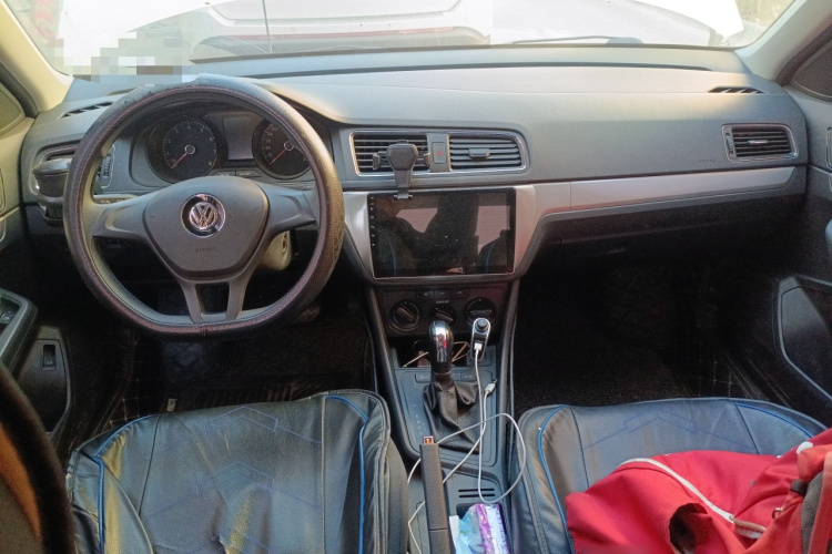 大众 朗逸 2017款 1.6L 自动风尚版中控内饰12