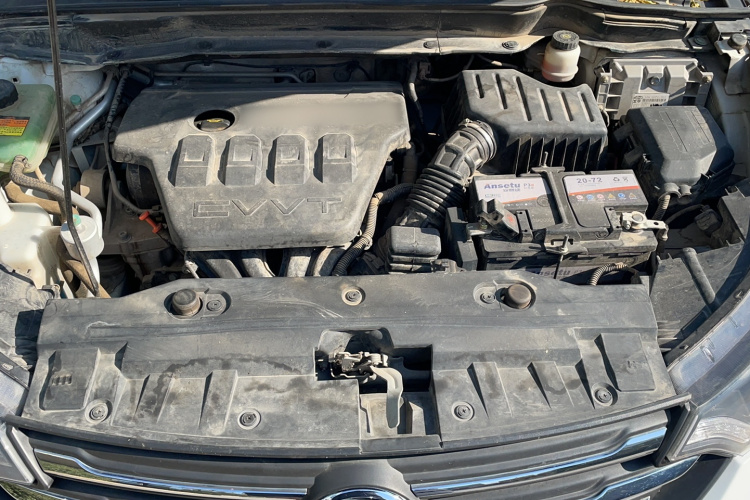 东风风神AX7 2015款 2.0L 手动智逸型局部细节24