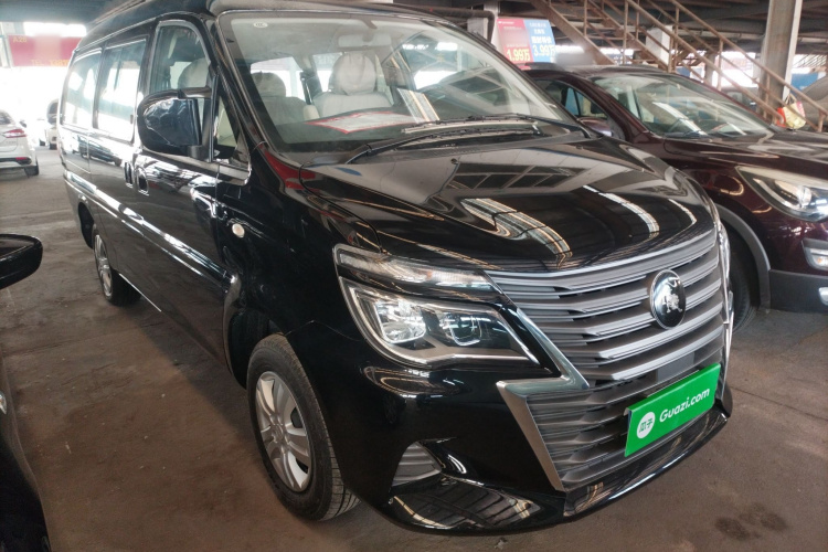 东风风行 菱智 2023款 M5L 1.6L 基本型 7座车身外观6002