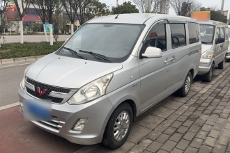 五菱汽车 五菱荣光V 2016款 1.5L标准型