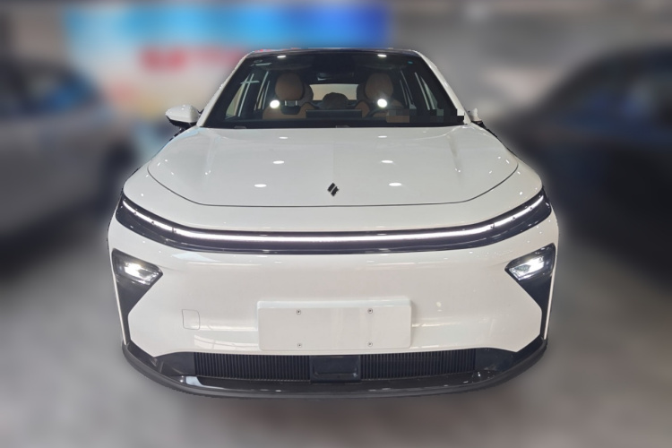 睿蓝汽车 睿蓝7 2024款 605km 荣耀版车身外观2