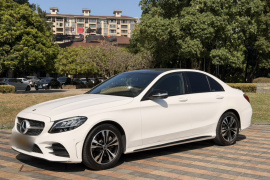 奔驰C级 2019款 C 260 运动版