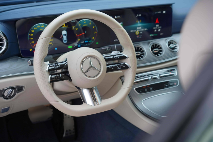 奔驰E级(进口) 2021款 E 260 轿跑车中控内饰7005
