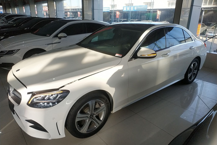 奔驰C级 2021款 C 260 L 运动版车身外观6003