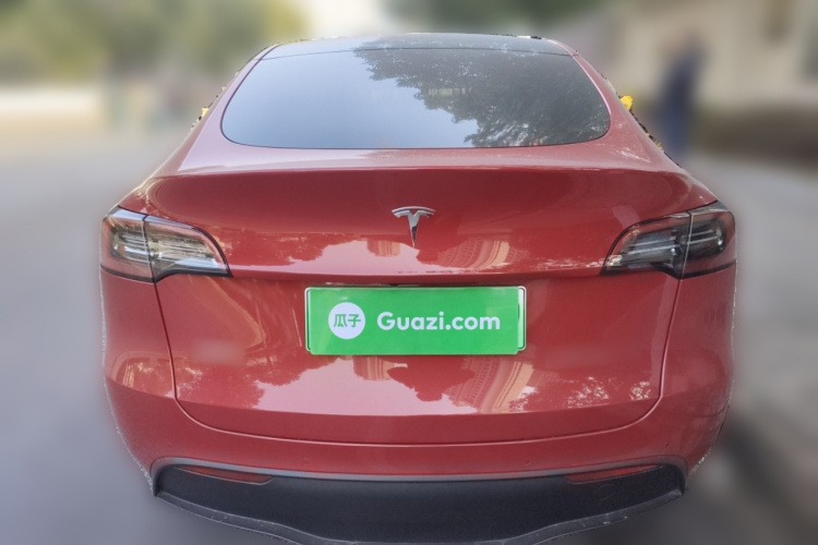 特斯拉 Model Y 2022款 改款 后轮驱动版车身外观6