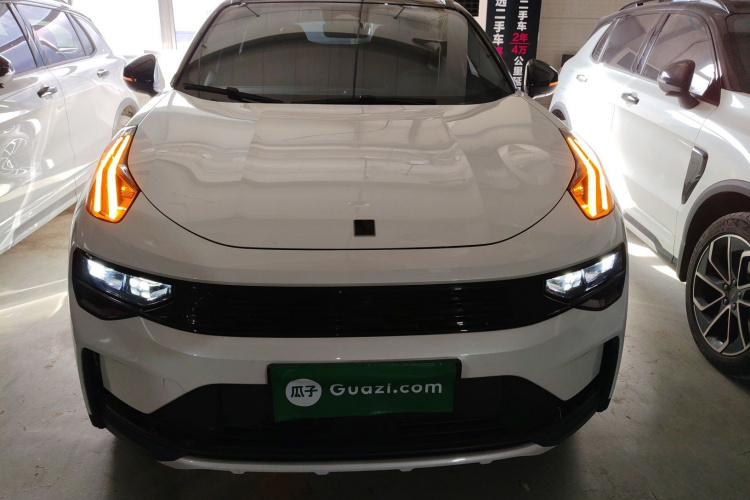 领克01 EM-P 2023款 1.5TD EM-P PM车身外观2