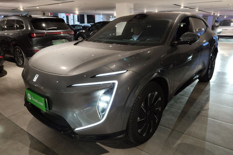 阿维塔07 2024款 Max纯电版车身外观1