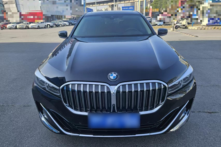 宝马7系 2019款 改款 730Li 豪华套装车身外观6001