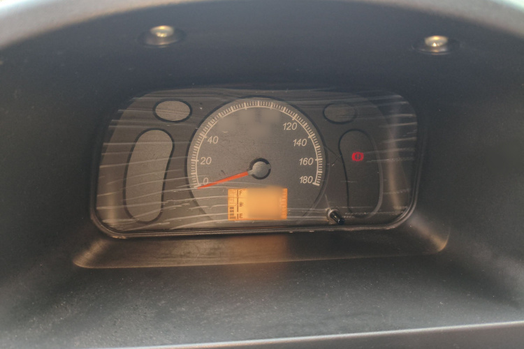 五菱汽车 五菱之光 2015款 1.2L 实用型LSI局部细节14