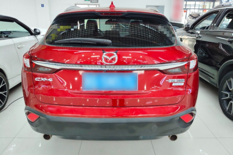 马自达CX-4 2016款 2.0L 自动两驱蓝天品位版车身外观6