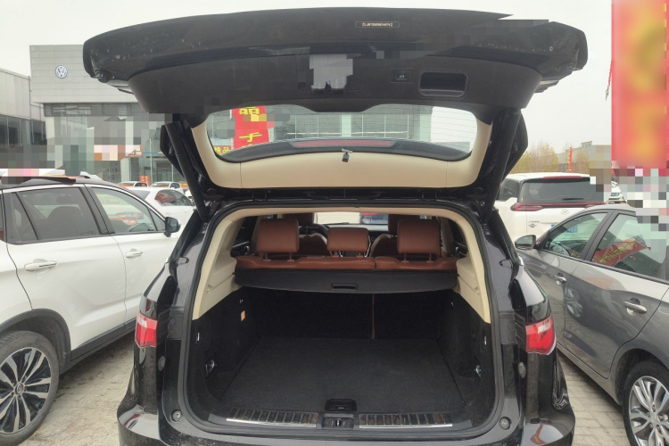 众泰T700 2017款 1.8T 双离合尊贵型机舱底盘23