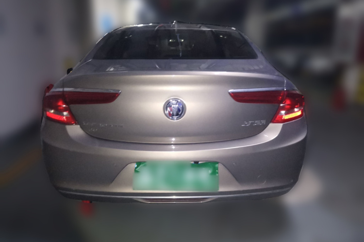 别克 君越 2018款 20T 精英型车身外观6