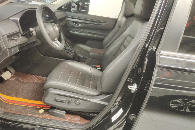 本田CR-V 2024款 240TURBO 两驱锋尚版 5座中控内饰19