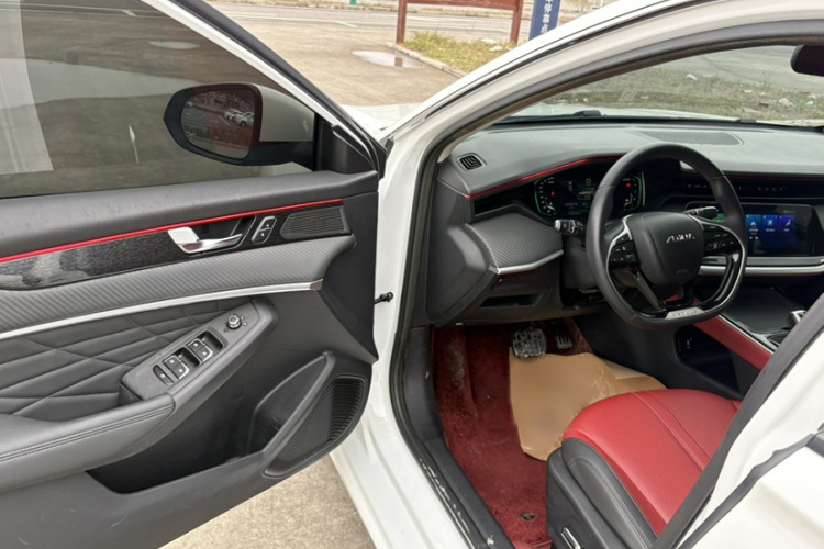 东风风神 奕炫MAX 2021款 1.5T 超炫潮爸版中控内饰7009