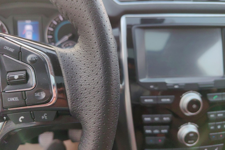 哈弗H2 2017款 红标 1.5T 手动两驱豪华型中控内饰7007