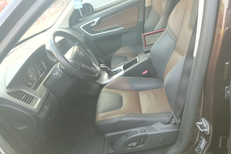 沃尔沃XC60 2017款 T5 AWD 智远版局部细节19