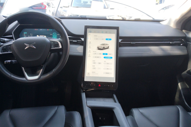 小鹏G3 2021款 G3i 460G中控内饰12