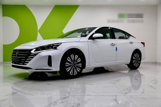 日产 天籁 2025款 2.0L XL-TLS 悦享版