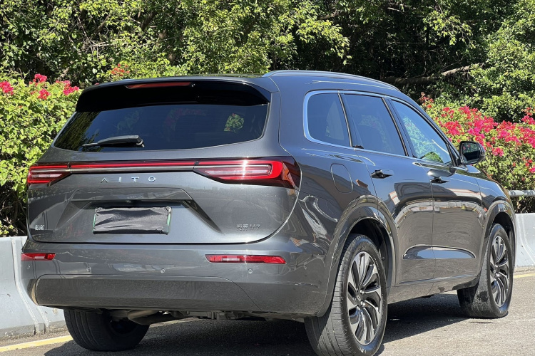 鸿蒙智行 问界M7 2022款 1.5T 四驱豪华版车身外观6005