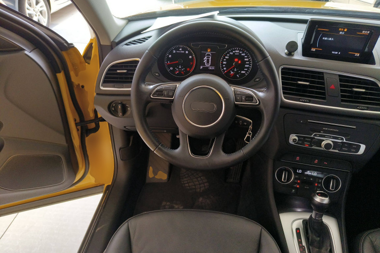 奥迪Q3 2017款 30 TFSI 时尚型局部细节13