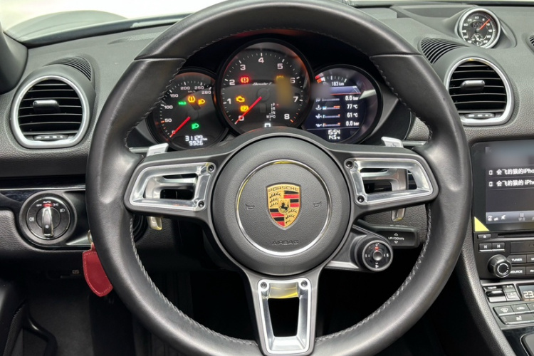 保时捷718 2022款 Boxster T 2.0T中控内饰7003