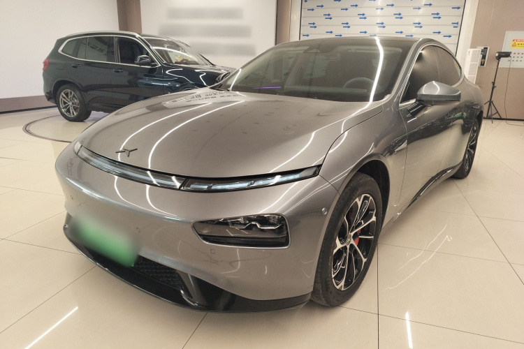 小鹏P7 2020款 586N车身外观1