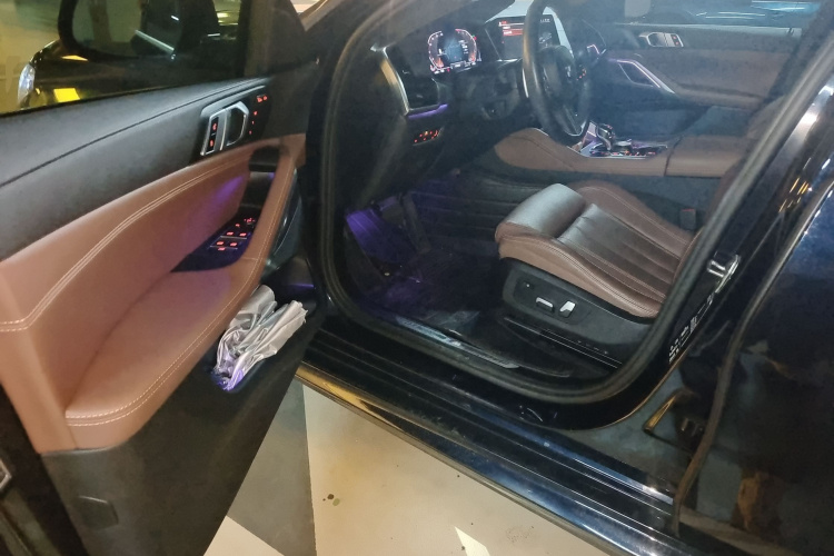 宝马X6 2022款 xDrive30i M运动套装中控内饰20