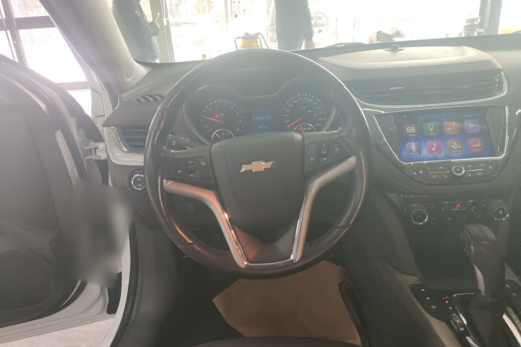 雪佛兰 迈锐宝 2018款 530T 自动豪华版中控内饰13